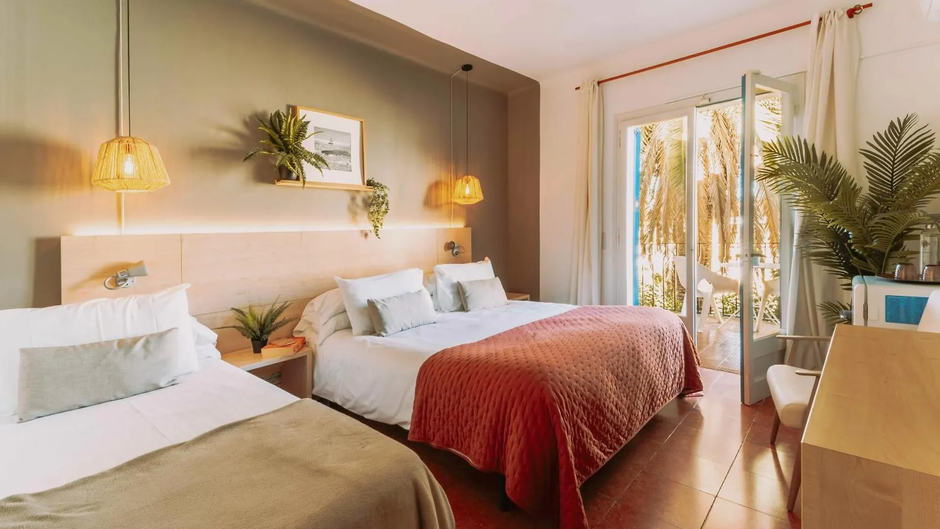 Hotel Bell Repos Platja d'Aro 2*,  Spain